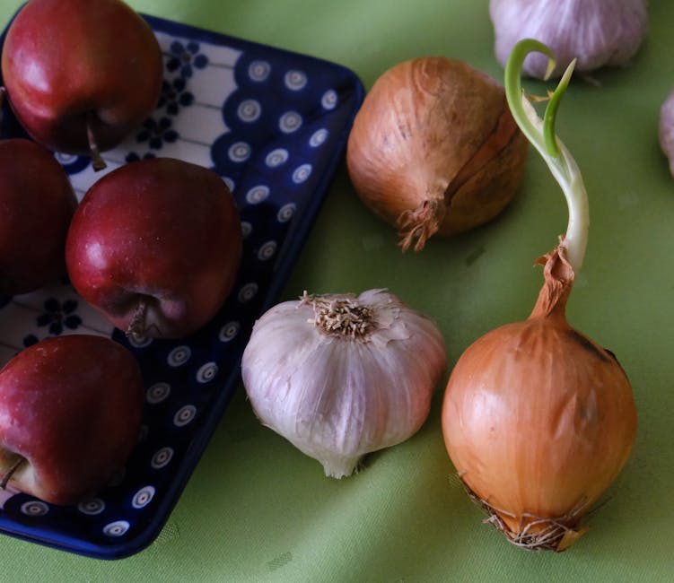 Stangensellerie - Für Low Carb geeignet? wpId: '1192' wpSlug: stangensellerie-fuer-low-carb-geeignet wpType: post dateCreated: '2023-06-25 23:03:27' dateModified: '2023-06-25 23:03:47' status: publish author: adminmm categories: - Gemüse & Salate - Low Carb Grundlagen - Nährstoffwissen tags: - lc-geeignet excerpt: >- Stangensellerie ist ein beliebtes Lebensmittel aus der Kategorie der Gemüse/Gemüse frisch. Aber ist es auch für eine Low Carb Ernährung geeignet? parentId: '0' hasRecipes: false type: blog