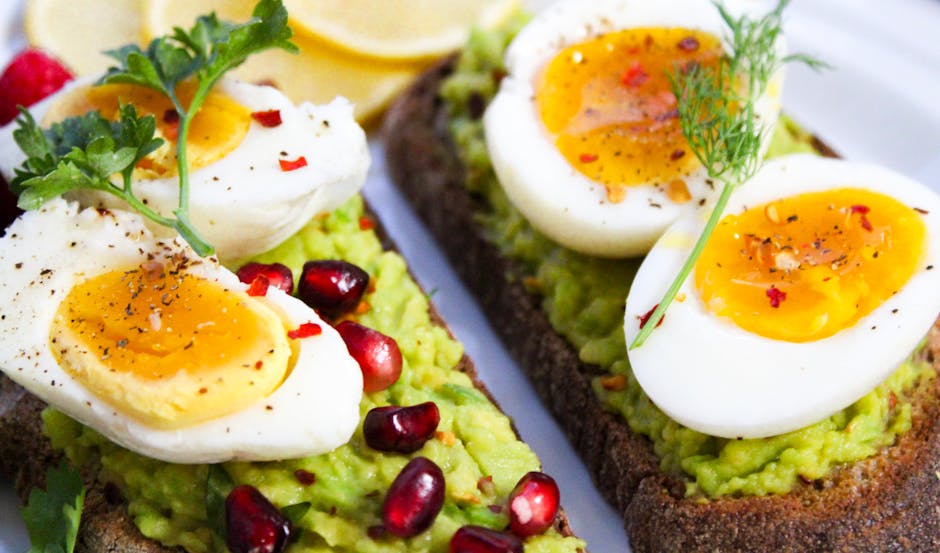 Weißbrot - Für Low Carb geeignet? wpId: '1286' wpSlug: weissbrot-fuer-low-carb-geeignet wpType: post dateCreated: '2023-06-25 23:04:35' dateModified: '2023-06-25 23:04:51' status: publish author: adminmm categories: - Brot & Backwaren - Low Carb Grundlagen - Frühstücksrezepte - Nährstoffwissen tags: - lc-geeignet excerpt: >- Weißbrot ist ein beliebtes Lebensmittel aus der Kategorie der Brote, Flocken und Frühstückscerealien/Brote und Brotwaren. Aber ist es auch für eine Low Carb... parentId: '0' hasRecipes: false type: blog